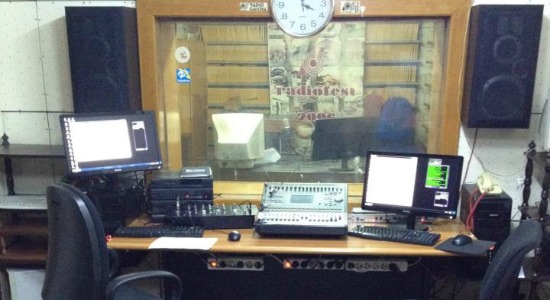 radio-studio